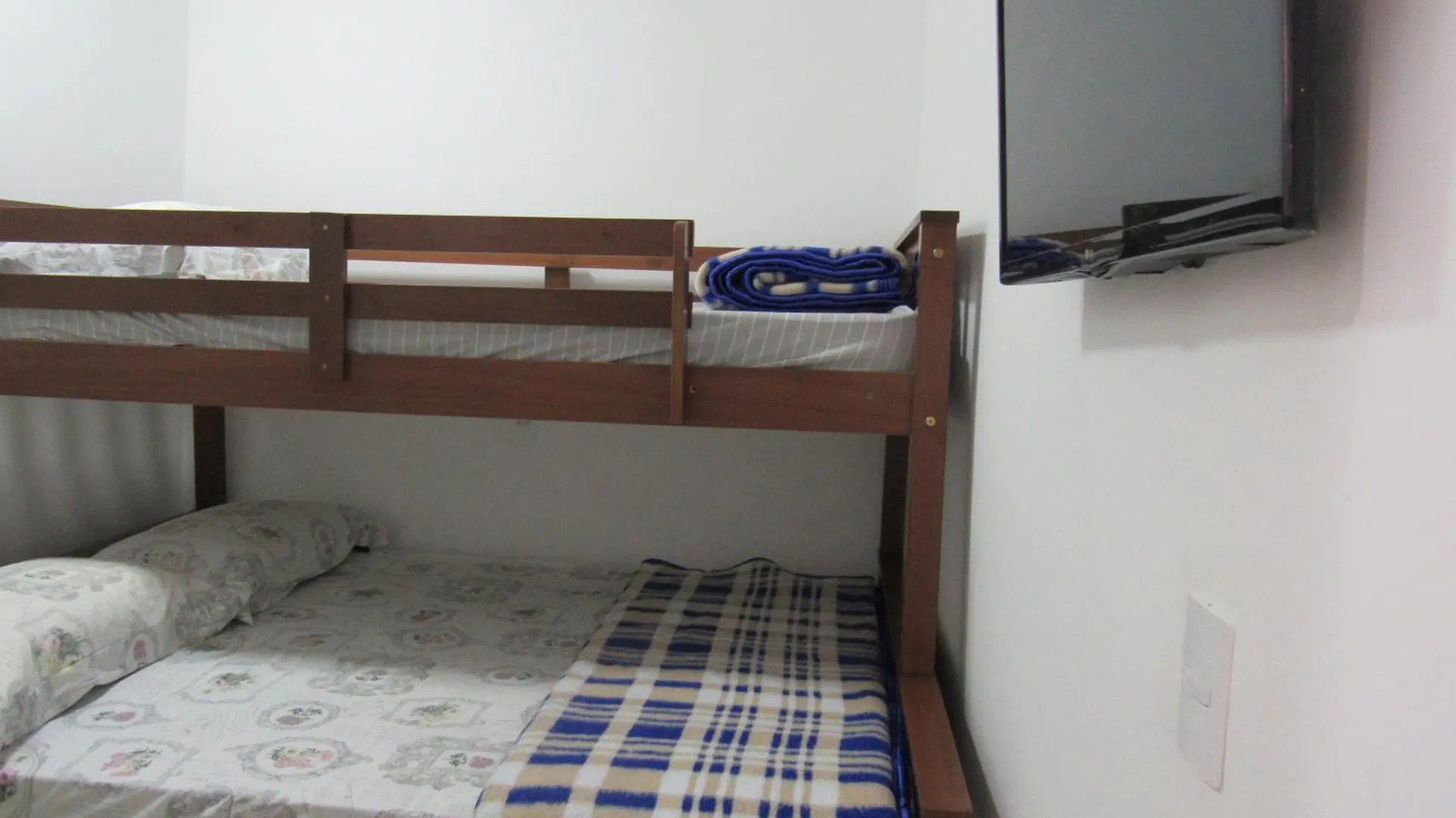 Vitoria Hostel Guarulhos